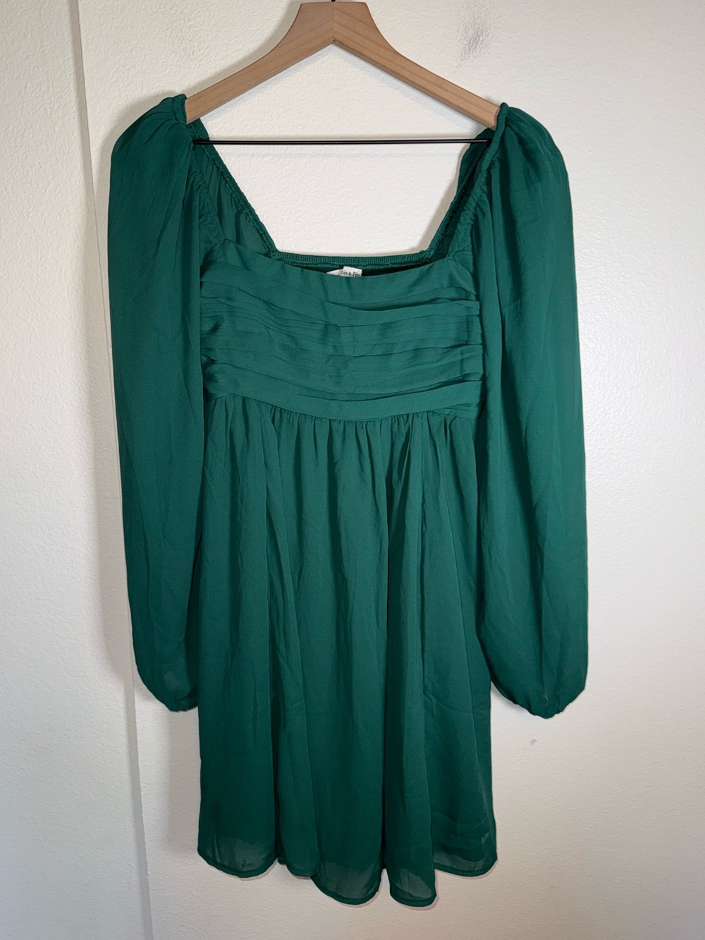 ABERCROMBIE & FITCH smocked balloon sleeve mini baby doll dress forest green S
